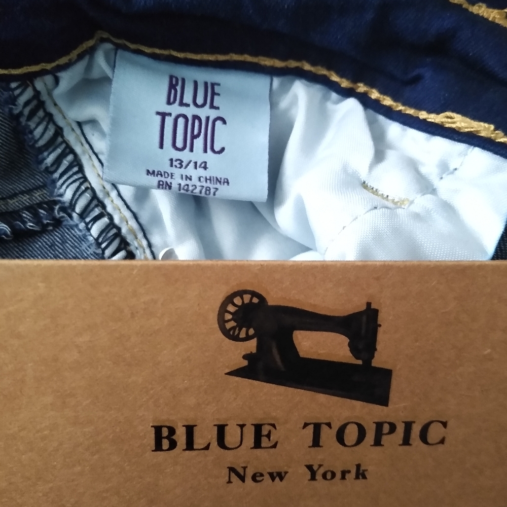 Bell Bottom Jeans - Picture 8 of 8